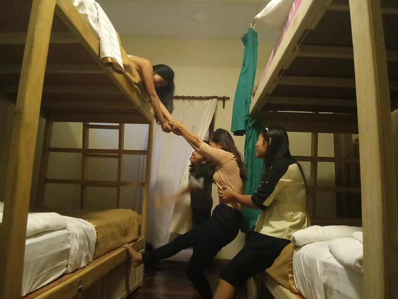 Westay @ Chillax House-ガパリ エクステリア 写真